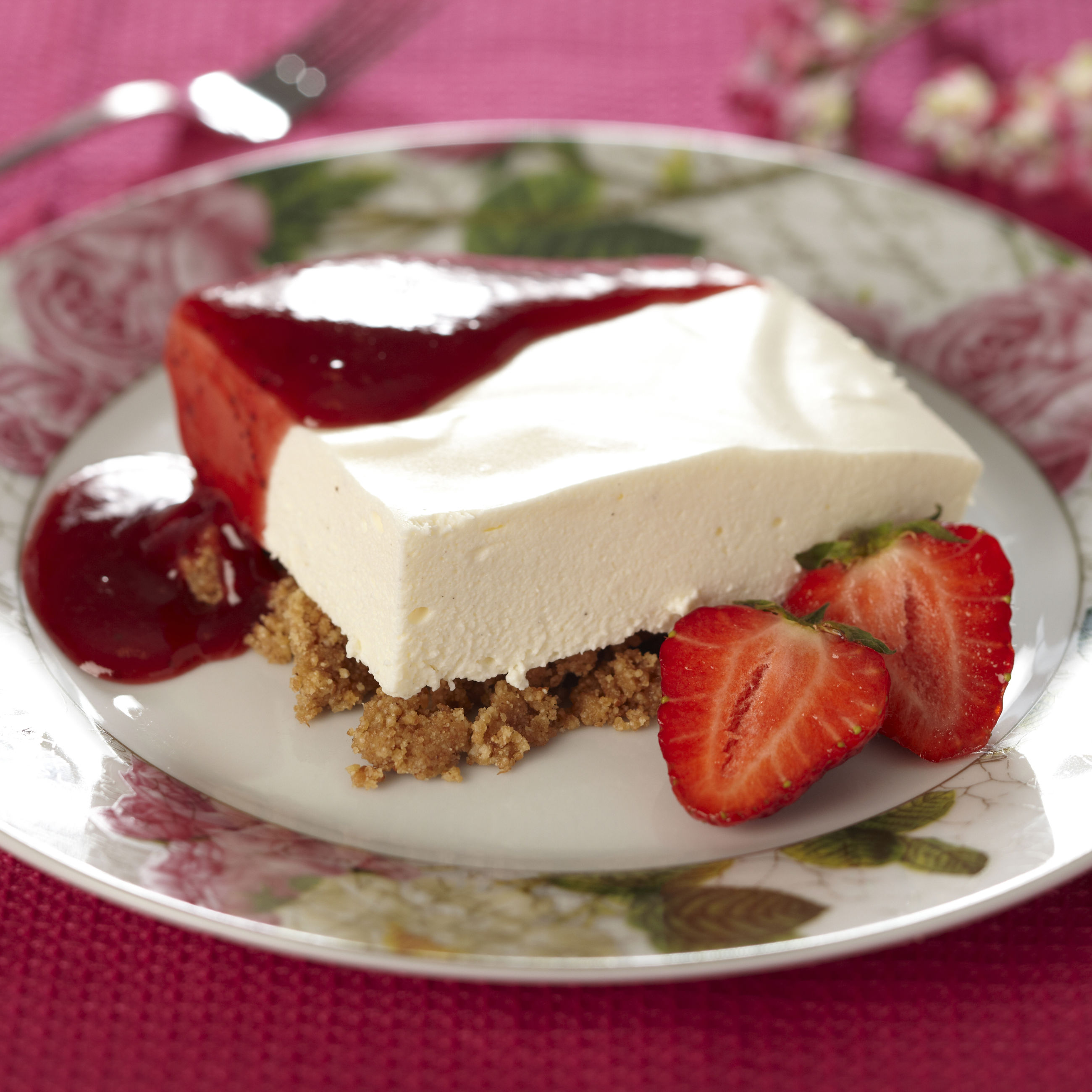 Cheesecake med jordbærkompot